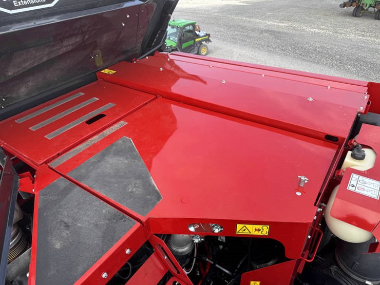 2023-case-ih-8250-image-47