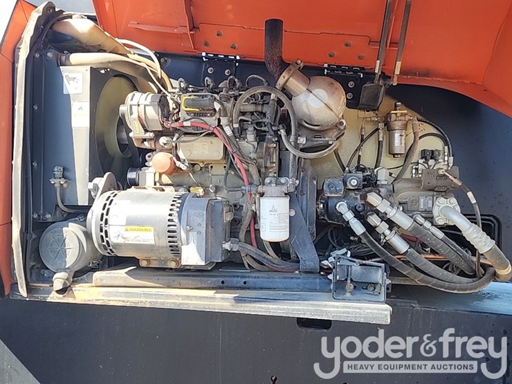 2014-jlg-800aj-image-26