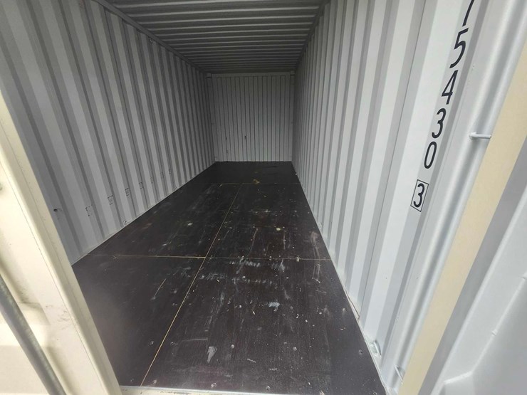 20-ft.-shipping-container-image-5