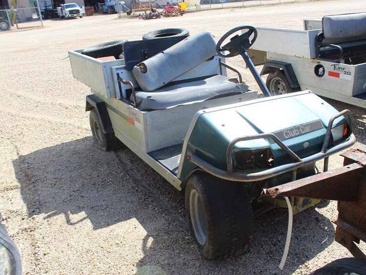 #1818-•-club-cart,-turf-252-|-parts-or-repair-|-not-titled-image-3