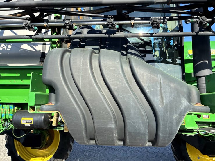 2014-john-deere-4830-image-22