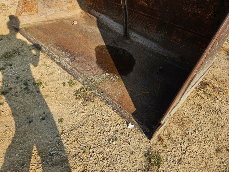 #3019-•-100"-end-loader-bucket-image-8