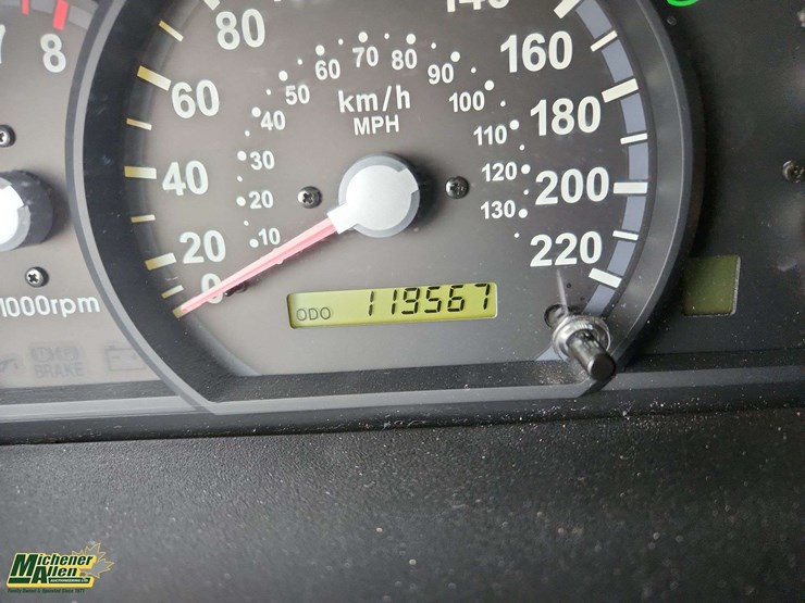 2006-kia-sorento-lx-image-8