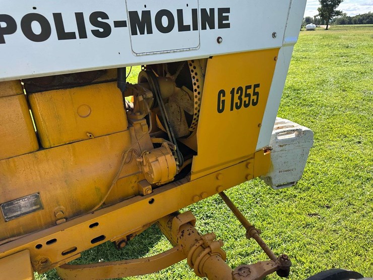 minneapolis-moline-g1355-image-40