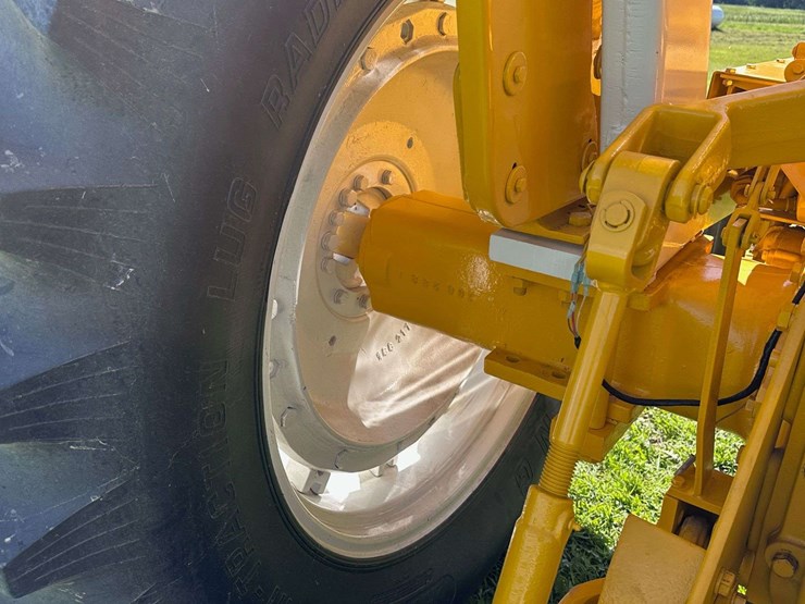 minneapolis-moline-g940-image-29