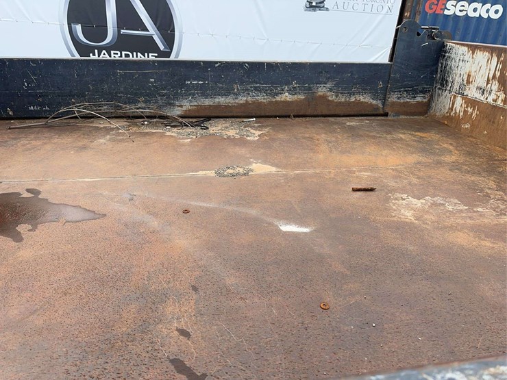 2014-ford-f350-xl-image-19