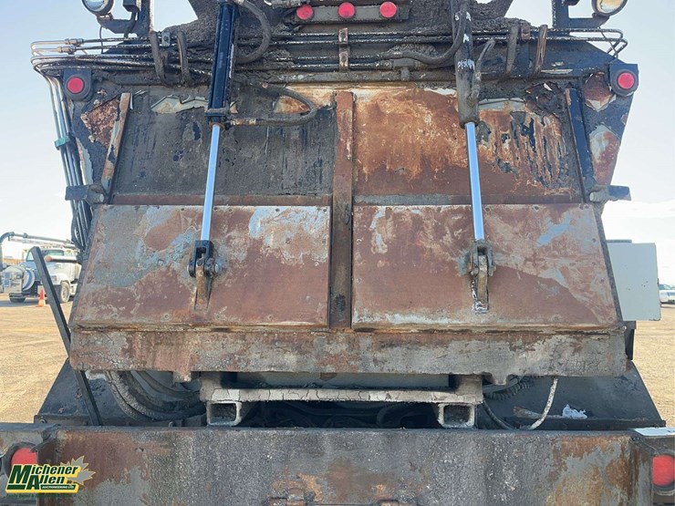 2008-international-workstar-7500-image-18