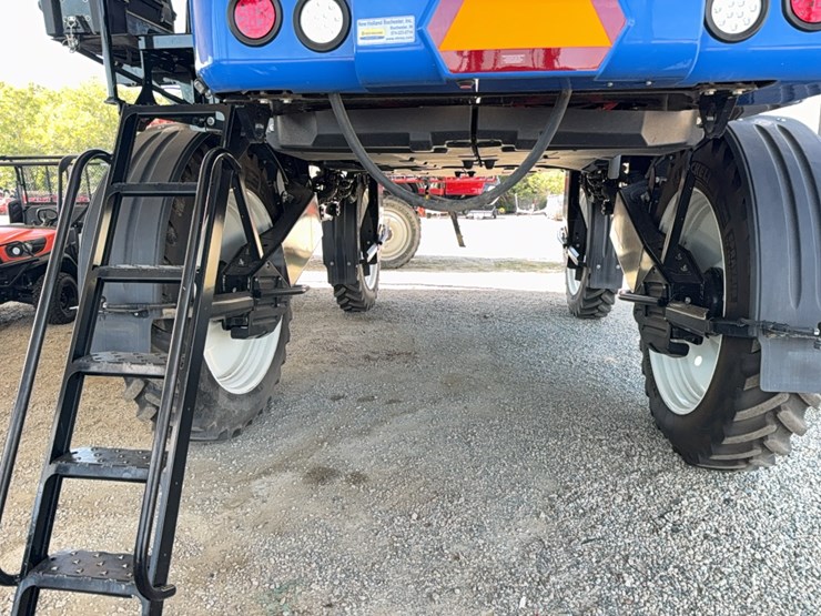 2023-new-holland-sp.310f-image-91