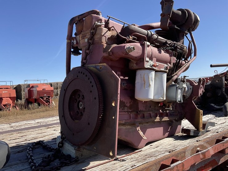 allis-chalmers-3700-image-1