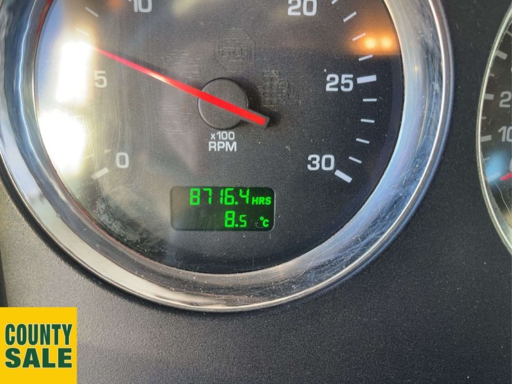 2016-kenworth-t800-image-21