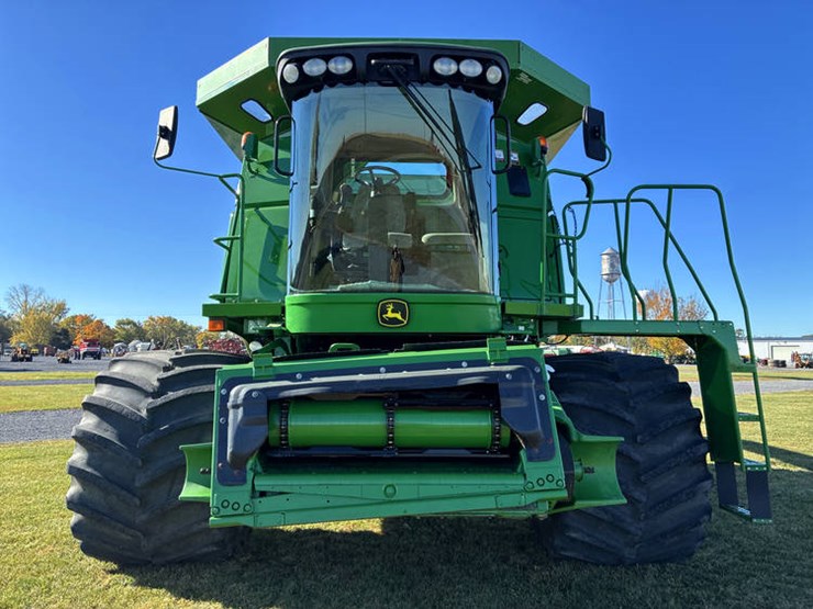 2010-john-deere-2010-image-12