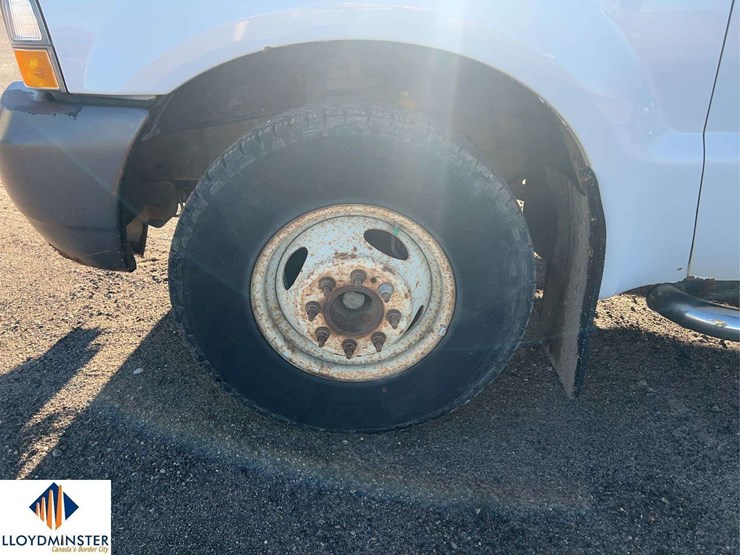 2004-ford-f350-image-5