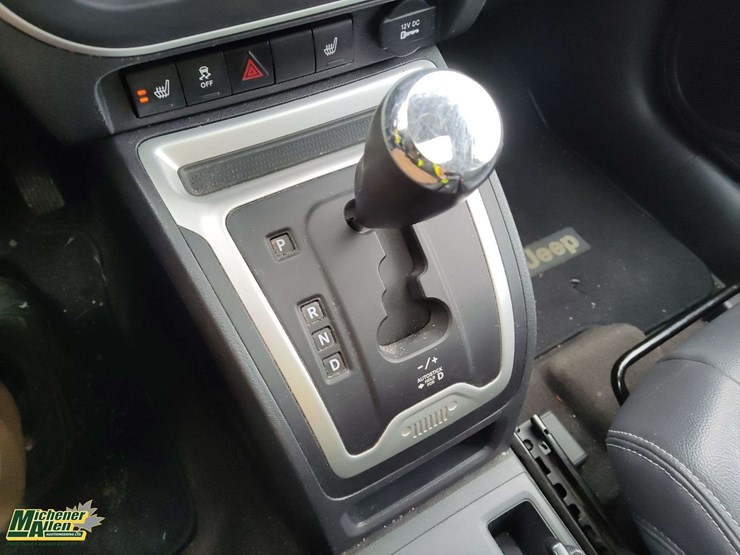 2014-jeep-compass-image-10