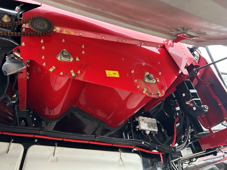 2019-case-ih-8250-image-98