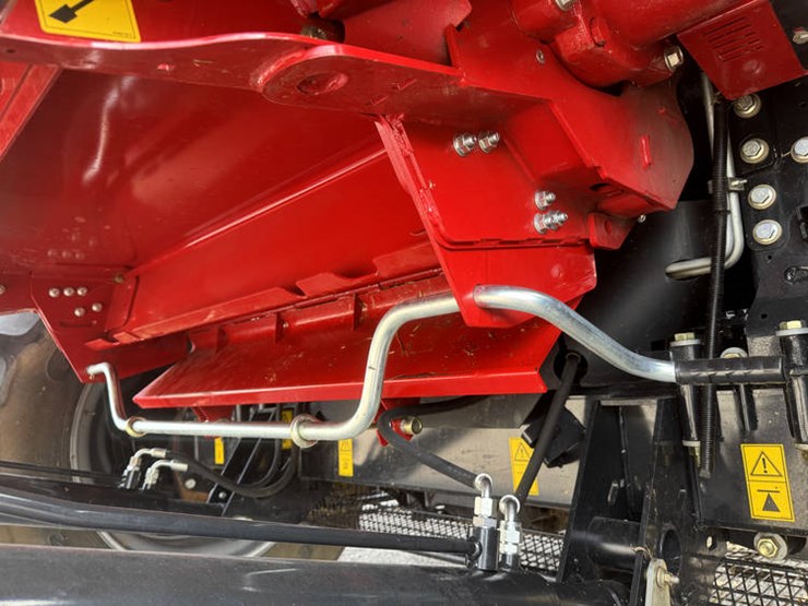 2023-case-ih-8250-image-7