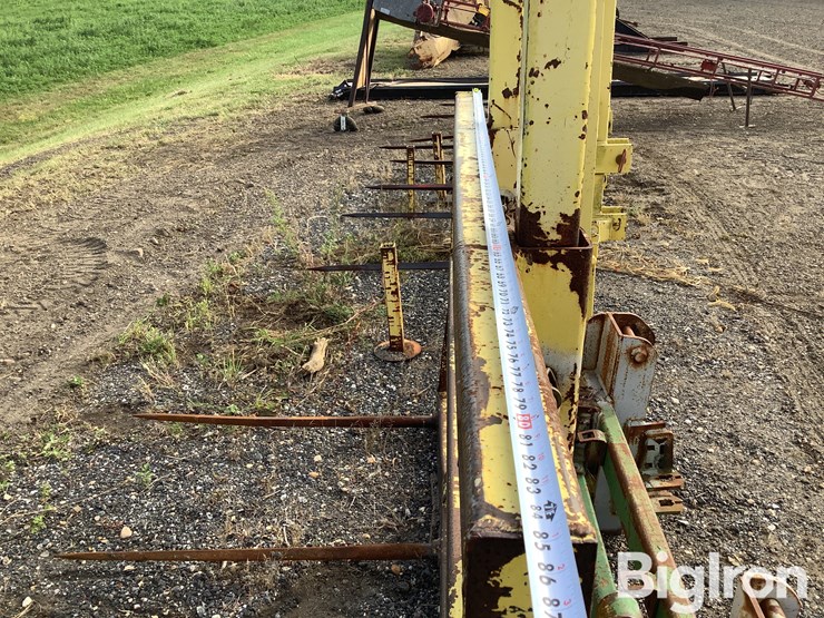 4-tine-square-bale-fork-image-8