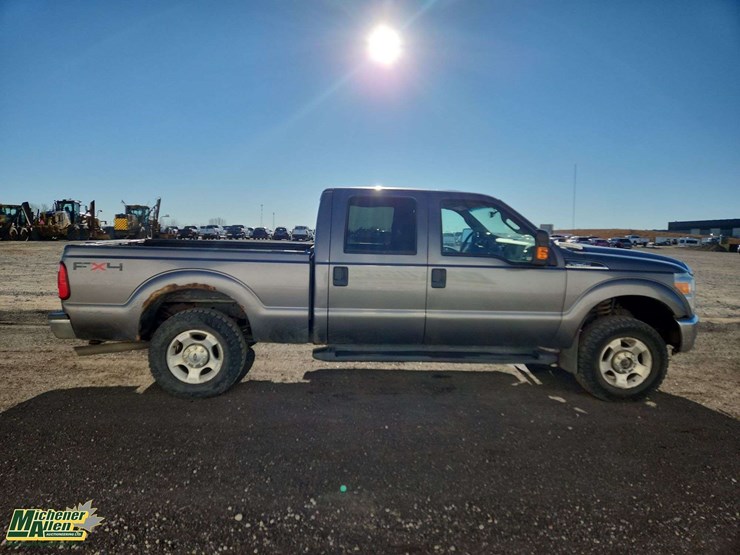 2011-ford-f250-image-24