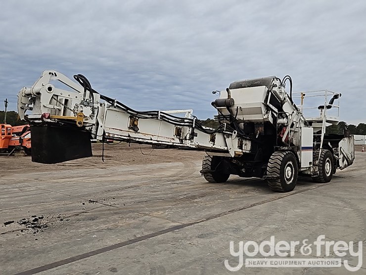 2015-weiler-e1250a-image-5