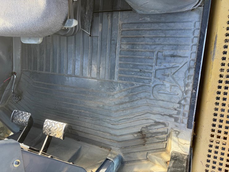 john-deere-11-image-41