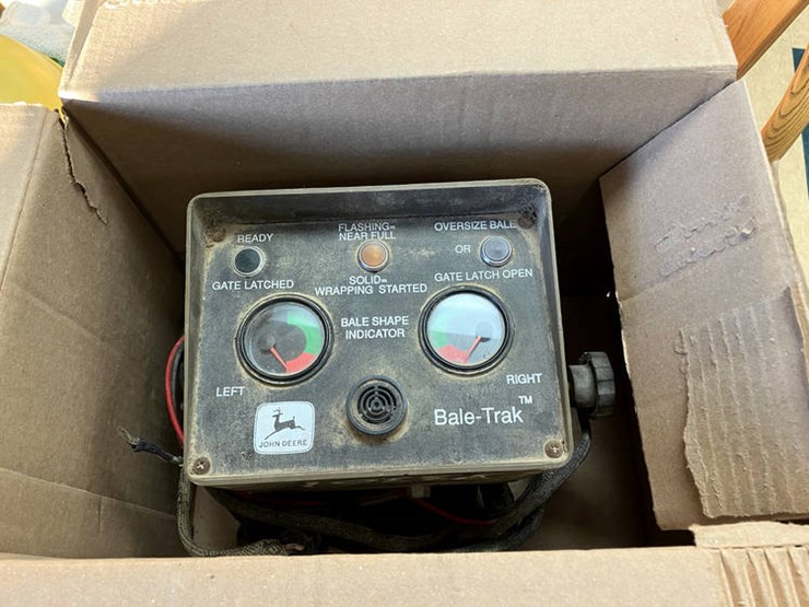 1992-john-deere-435-image-29