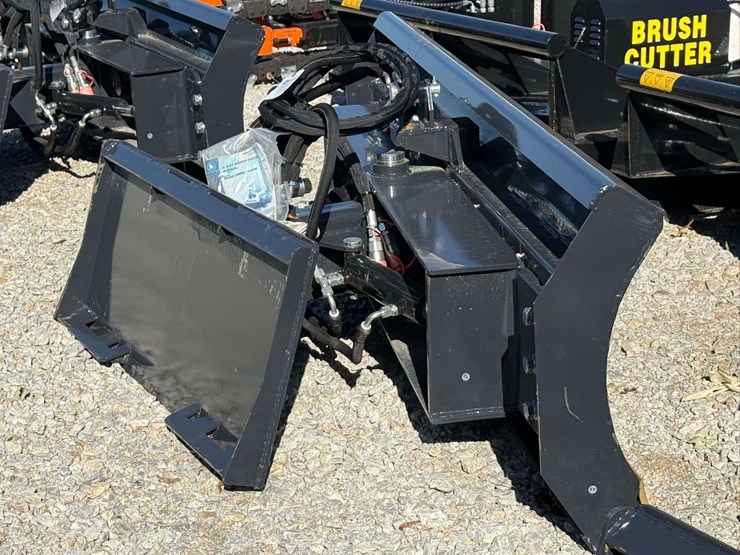 2025-wolverine-swdb-11-84w-6-way-skid-steer-dozer-blade-image-6