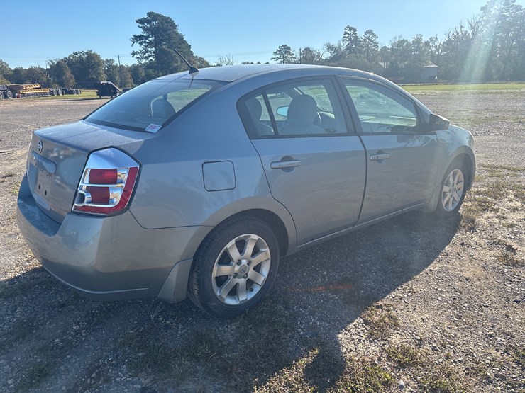 #24452-•-2008-nissan-sentra-image-3