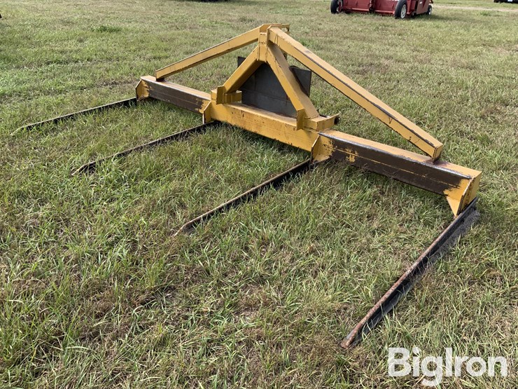 hennig-double-bale-fork-image-5