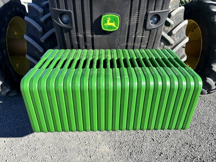 2015-john-deere-8295r-image-10