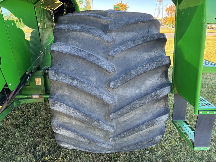 2010-john-deere-2010-image-42