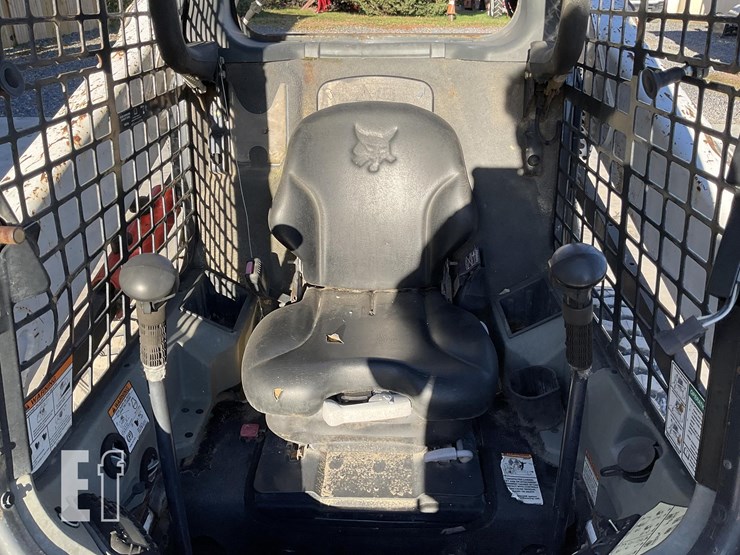 2016-bobcat-s570-image-12