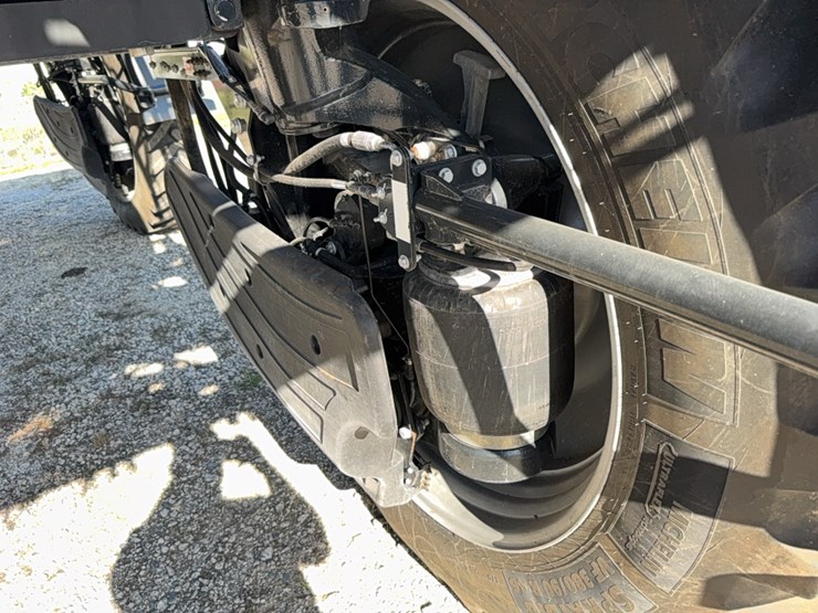 2023-case-ih-4350-patriot--sprayer-image-83