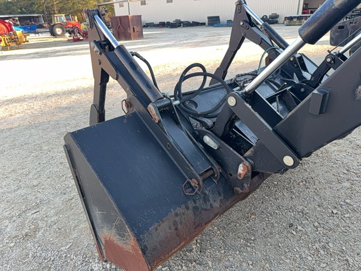 new-holland-t6070-image-29