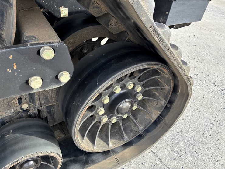 2015-case-ih-steiger-620-image-49