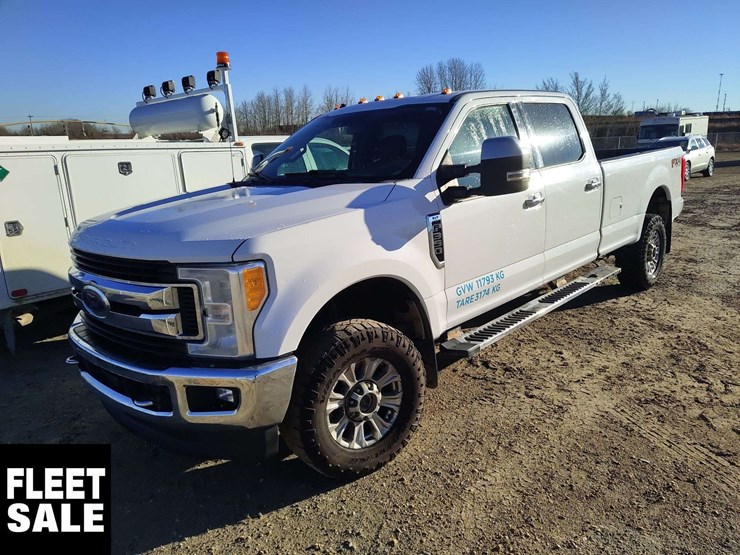 2017-ford-f350-image-1