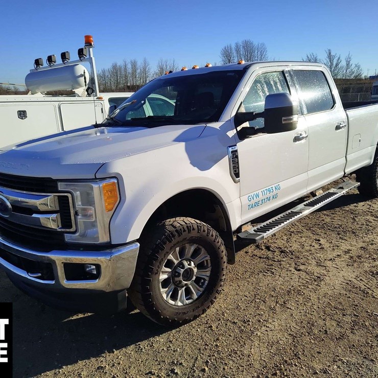 2017 FORD F350