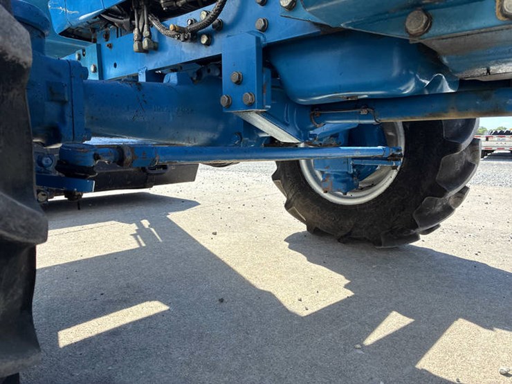 new-holland-2120-image-51