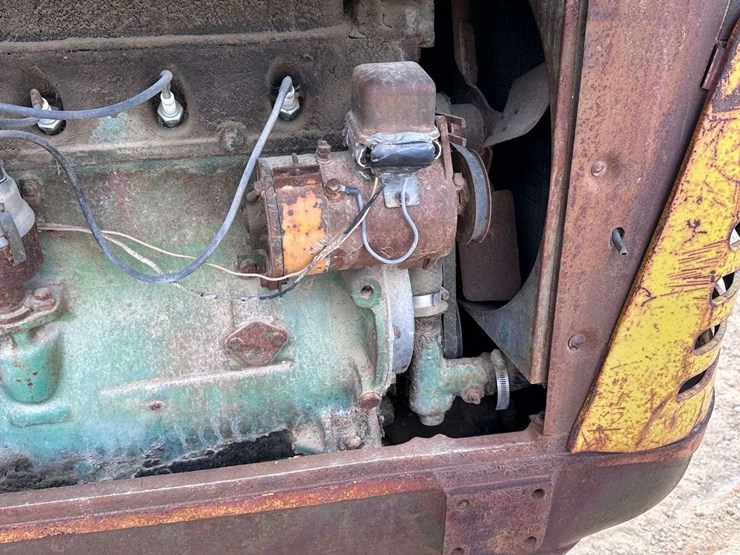 oliver-77-standard-image-34