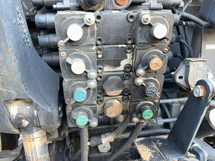 versatile-2210-image-24