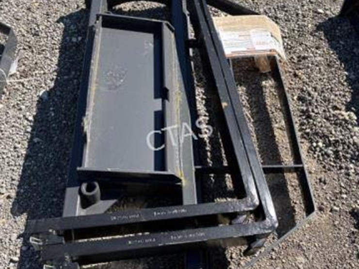 #95-•-mini-skid-steer-pallet-fork-frame-image-1