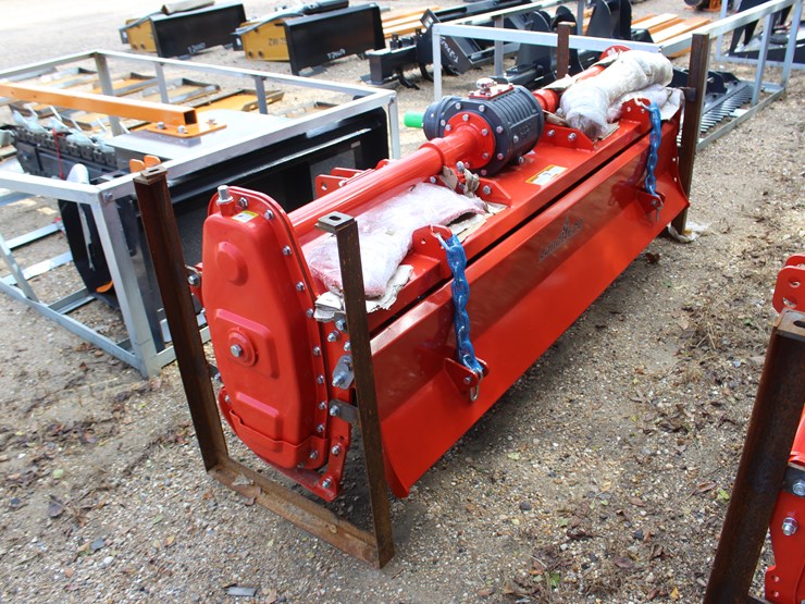#5142-•-land-hero-rotary-tiller-image-2