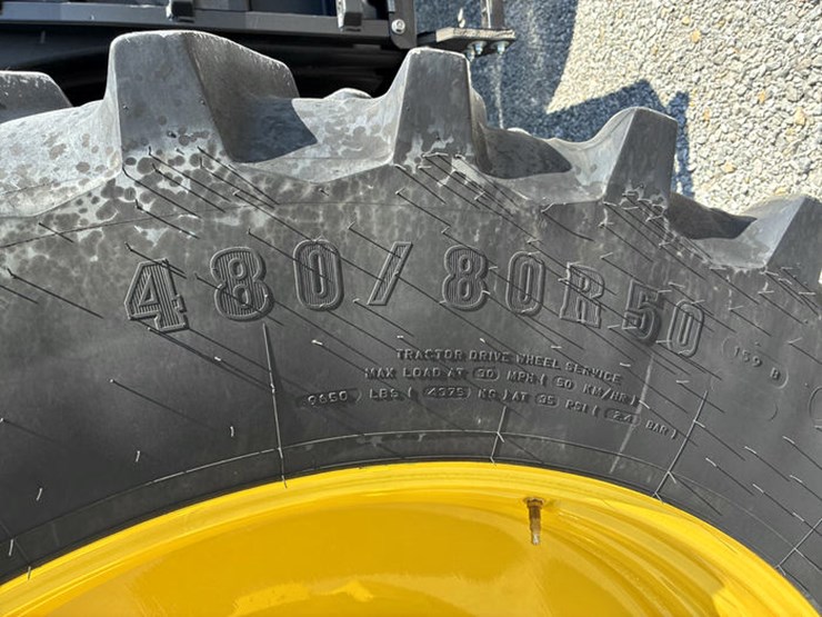 2023-john-deere-8r-370-image-61