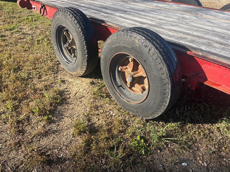 #21705-•-1983-lowboy-trailer-image-7