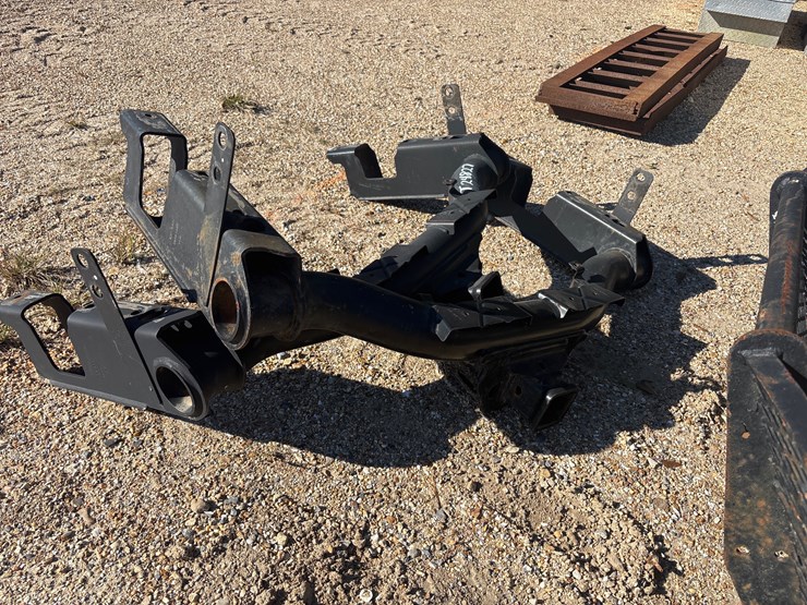 #24827-•-(2)-reciever-hitches-for-chevrolet-image-6