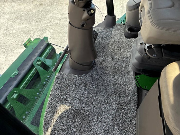 2023-john-deere-s780-image-115