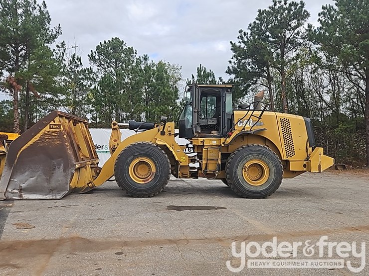 2011-caterpillar-972k-image-2