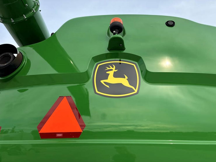 2018-john-deere-s780-image-27