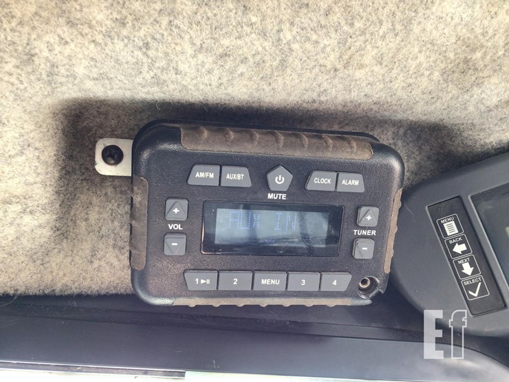 2019-deere-333g-image-15