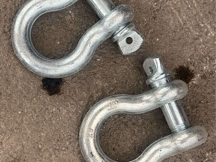 (2)-2)-heavy-duty-galvanized-anchor-shackles-image-1