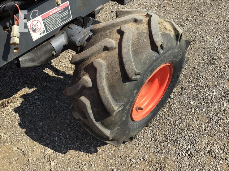 2003-kubota-bx2200-image-19