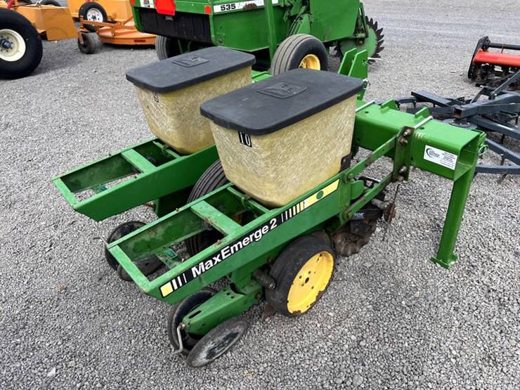 john-deere-2-image-3